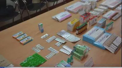 БНСУ-ын иргэн хууль бус гоо сайхны бүтээгдэхүүн  хилээр нэвтрүүлсэнийг шалгаж байна  