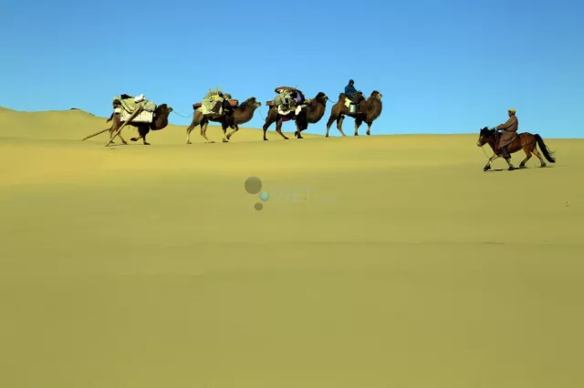 Ус урсдгаас уул ингэж урсана чинээ санасангүй