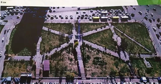 Төв талбай дээрээ төвлөрсөн шугамд холбогдсон нийтийн бие засах газартай болмоор байна