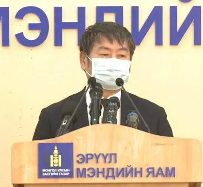 ХӨСҮТ: Алтанбулагийн боомтоор орж ирсэн 17 жолоочид коронавирус илрээгүй