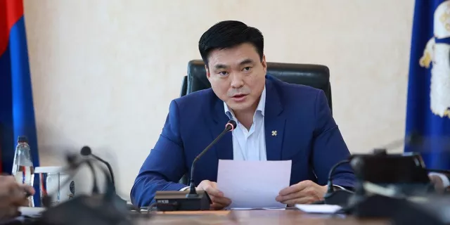 С.Амарсайхан: Иргэдийнхээ эрүүл мэндийг хамгаалах, эдийн засгаа авч үлдэх зөрчилдөөнтэй хүнд нөхцөлд ХОТ богино хугацаанд шийдвэрүүдийг гарган ажиллаж байна