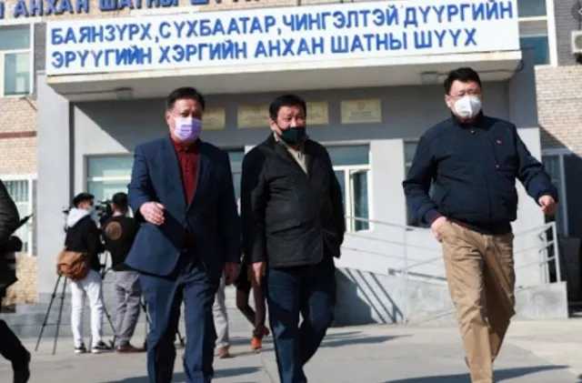 М.Энхсайханы хуралд Ч.Сайханбилэг, Ц.Элбэгдорж нарыг гэрчээр оролцуулах хүсэлт гаргажээ