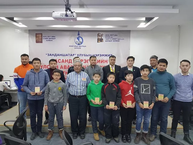 ШАТРЫН УЛСЫН АВАРГА ШАЛГАРУУЛАХ эрэгтэйчүүдийн 58, эмэгтэйчүүдийн 50 дахь удаагийн тэмцээний анхан шатны аваргууд тодорлоо